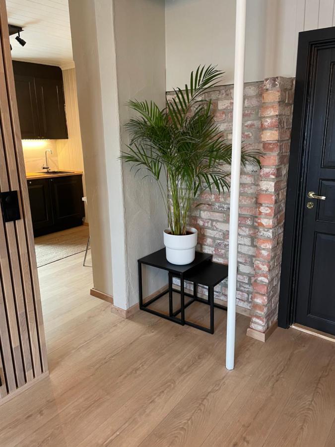 Nice Apartment Close To The Sea With Parking And Garden Arendal Extérieur photo